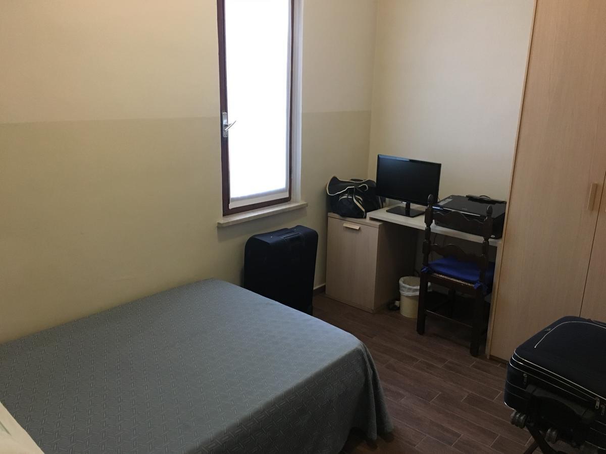 Blue Hotel سوزارّا المظهر الخارجي الصورة