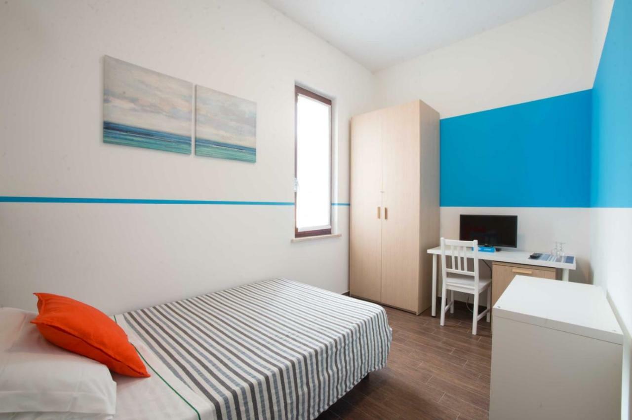 Blue Hotel سوزارّا المظهر الخارجي الصورة